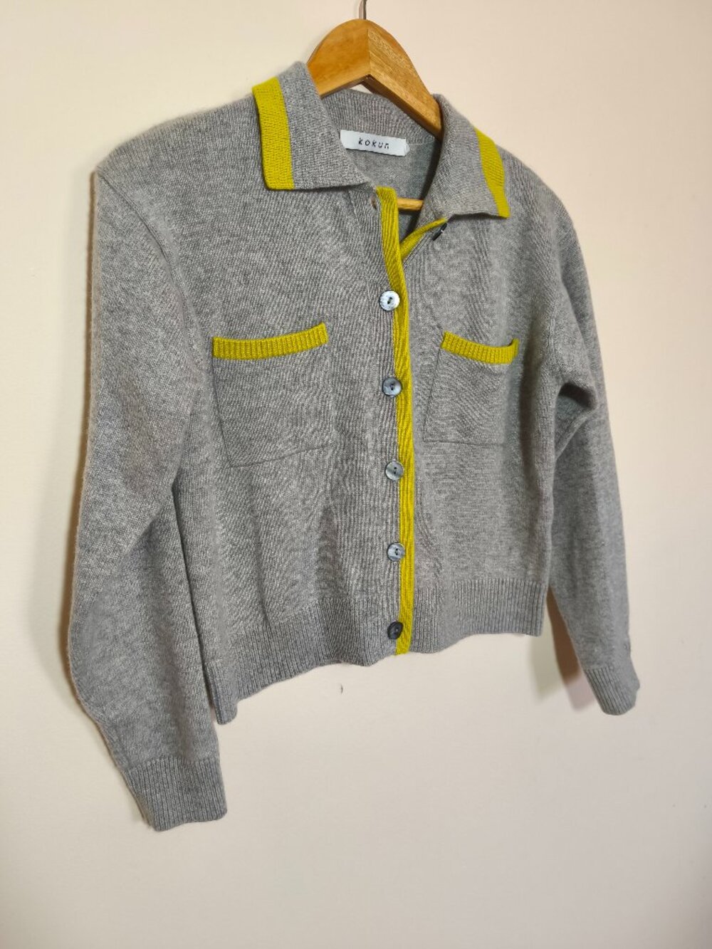 Kokun 100% Cashmere Boxy Collared Cardigan sz XS Gray Yellow Preppy Quiet Luxury